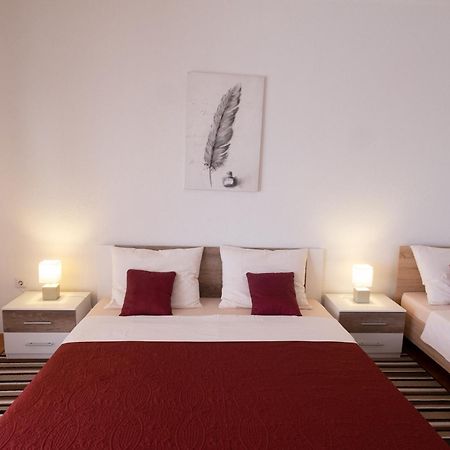 Apartments Mila 克罗诺维察 客房 照片