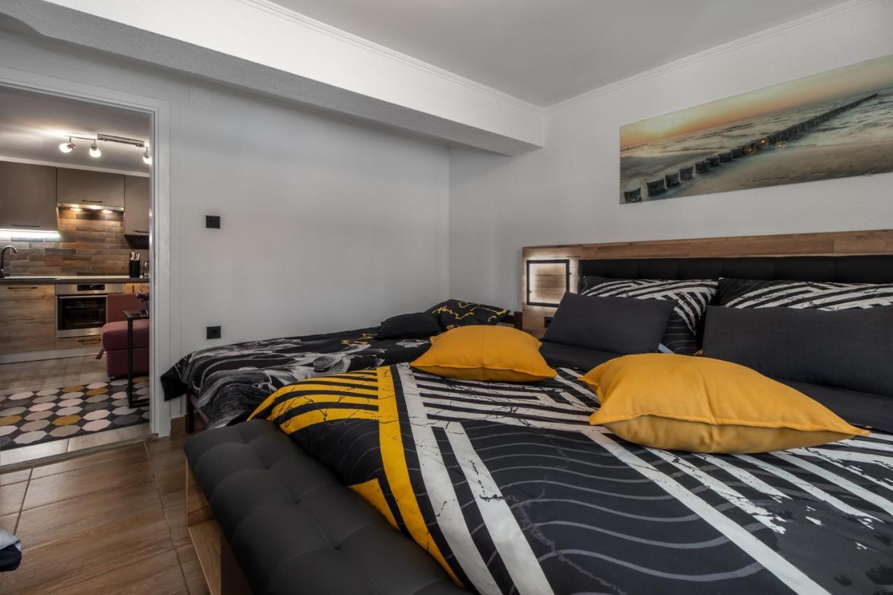 Apartments Mila 克罗诺维察 外观 照片